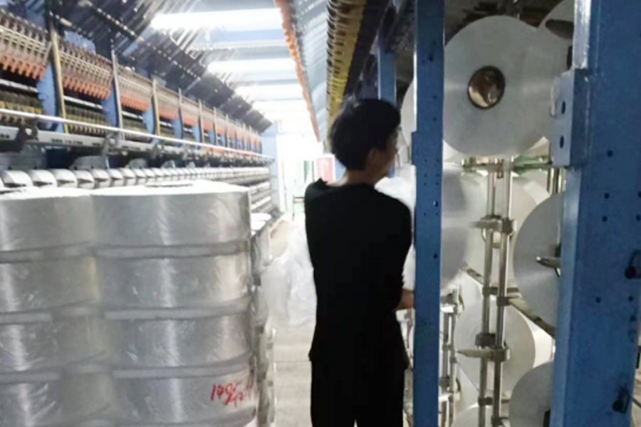 DTY production-wire hanging area